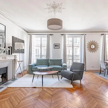 Appartamento Champs Elysées Stylish Flat 2br 6ppl Parigi