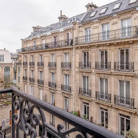 Champs Elysées Stylish Flat 2br 6ppl Appartamento Parigi